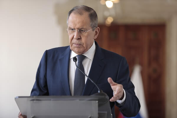 Lavrov: Rusya, İsrail-Filistin krizinde ateşkesin bir an önce sağlanması tutumunu teyit ediyor